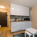 Shortstaypoland Batorego Apartman