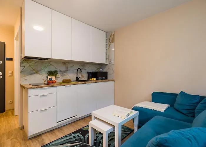 Shortstaypoland Batorego *